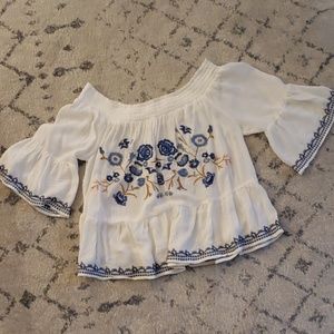 Ladies Off the Shoulder Top